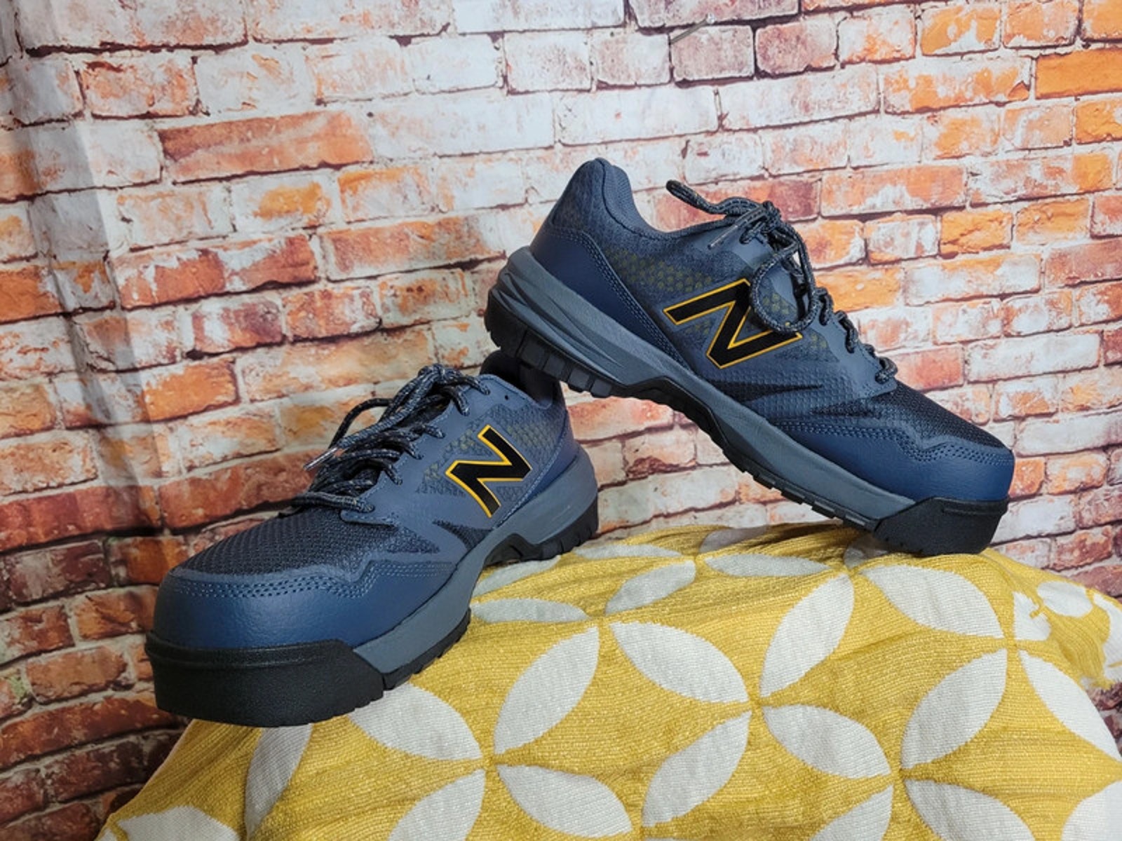 New Balance MensWomens
